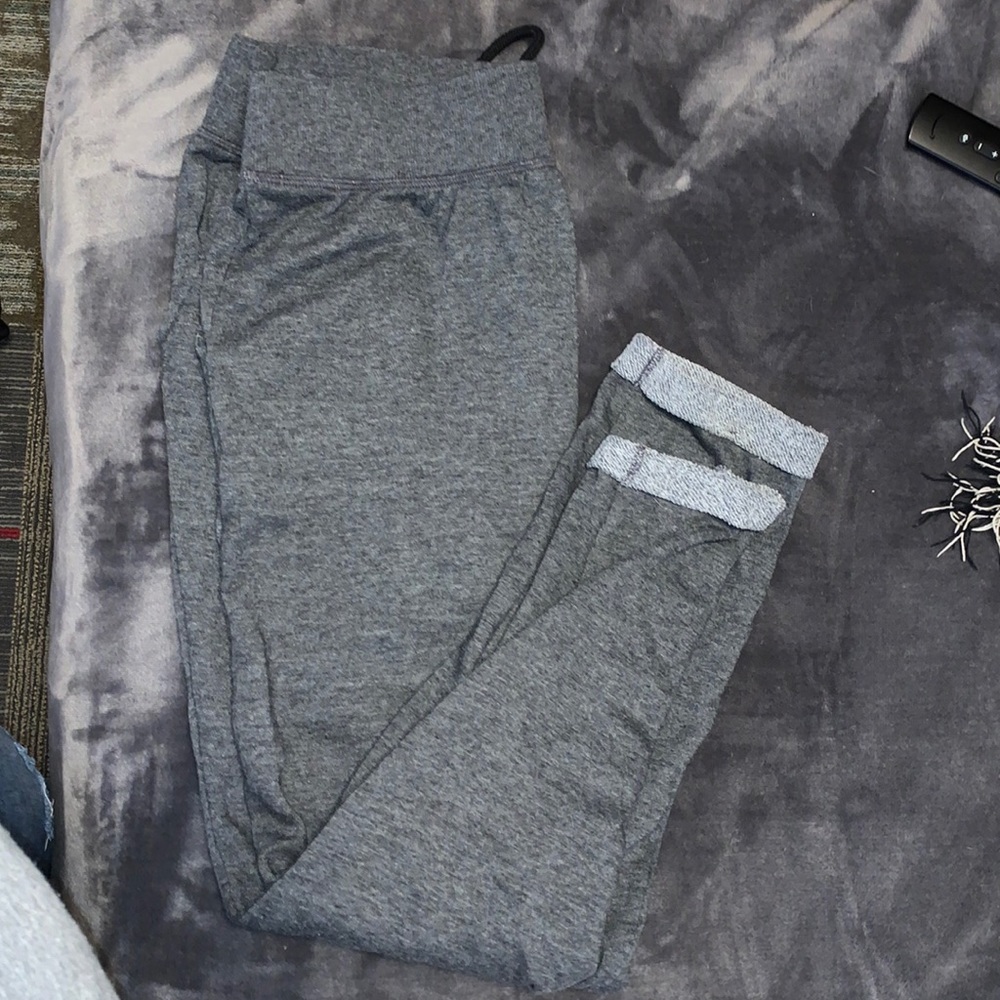 Woman’s Sweatpants